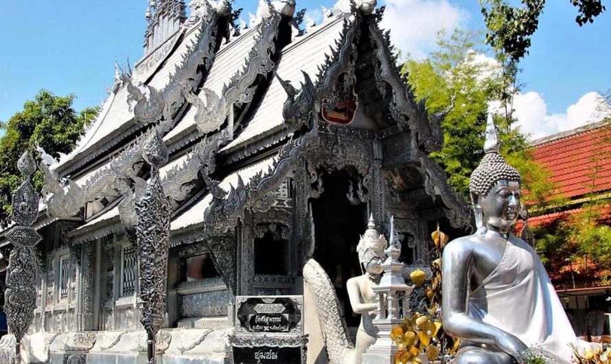 Chiang Mais Altstadt: Schlendern durch das historische Herzstück und Bewundern von Tempeln, Märkten und traditionellen Gebäuden – Eintauchen in die faszinierende Kultur Thailands
