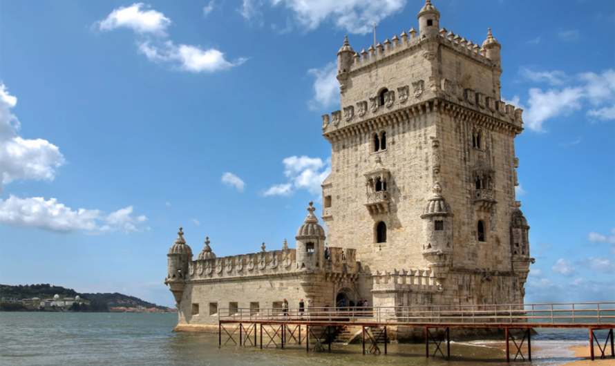 Portugal erleben: Flugreservierung und das maritime Flair von Lissabon genießen