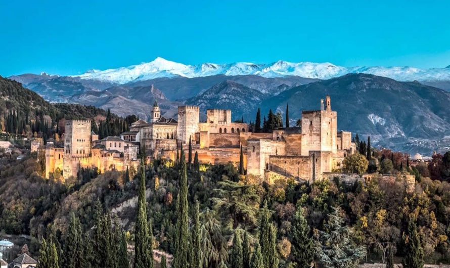 Kulturelle Entdeckungen in Granada: Museen und Kunstgalerien